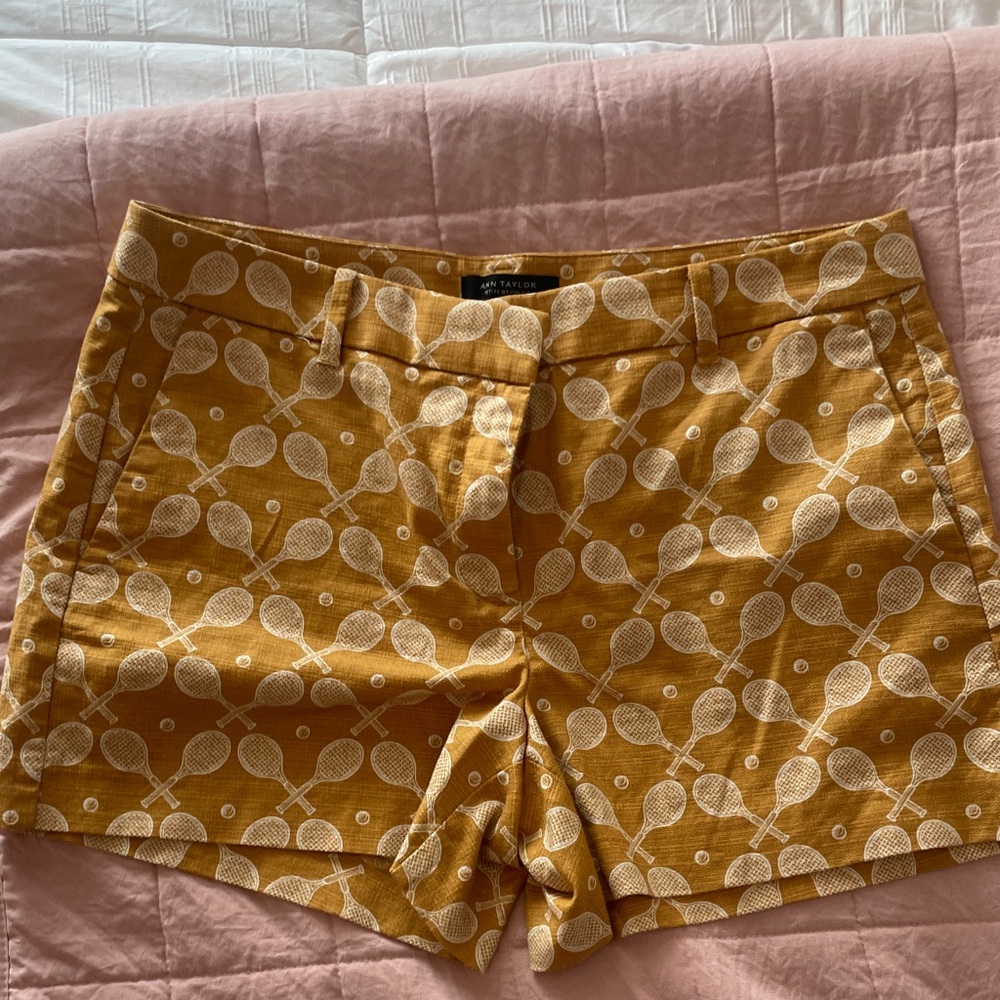 Ann Taylor Mustard Tennis Patterned Shorts W-10 Petite
